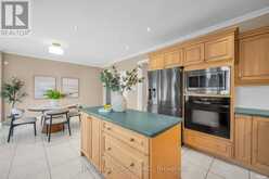 77 SUTCLIFFE CRESCENT | Markham Ontario | Slide Image Seventeen