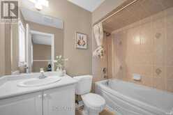 77 SUTCLIFFE CRESCENT | Markham Ontario | Slide Image Thirty-eight