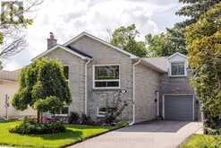 28 PAE DRIVE | Barrie Ontario | Slide Image One