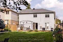 28 PAE DRIVE | Barrie Ontario | Slide Image Thirty-one