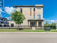 1 - 2481 BADGER CRESCENT Oakville Ontario, L6M 5M1