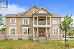 15 FARRINGDON CRESCENT | Brampton Ontario | Slide Image Four