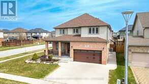 708 SPITFIRE STREET | Woodstock Ontario | Slide Image Five