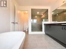 19 WAKEFIELD BOULEVARD | Angus Ontario | Slide Image Nineteen