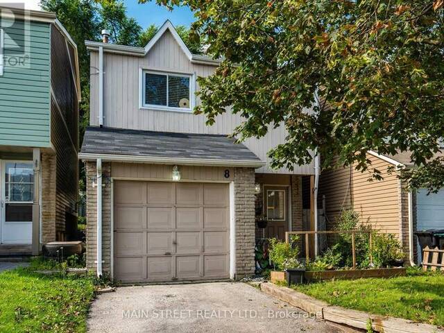 8 ROBIN COURT Barrie Ontario, L4M 5M1 - 3 Bedrooms Home For Sale