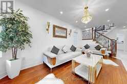 5925 MANZANILLO CRESCENT | Mississauga Ontario | Slide Image Eight