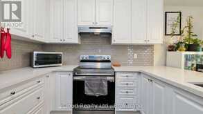 73 LORNE THOMAS PLACE | Alliston Ontario | Slide Image Fifteen