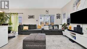 73 LORNE THOMAS PLACE | Alliston Ontario | Slide Image Nine