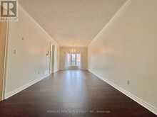 7 SYMPHONY GATE | Markham Ontario | Slide Image Ten