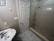 7 SYMPHONY GATE | Markham Ontario | Slide Image Twelve