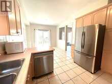 7 SYMPHONY GATE | Markham Ontario | Slide Image Eight