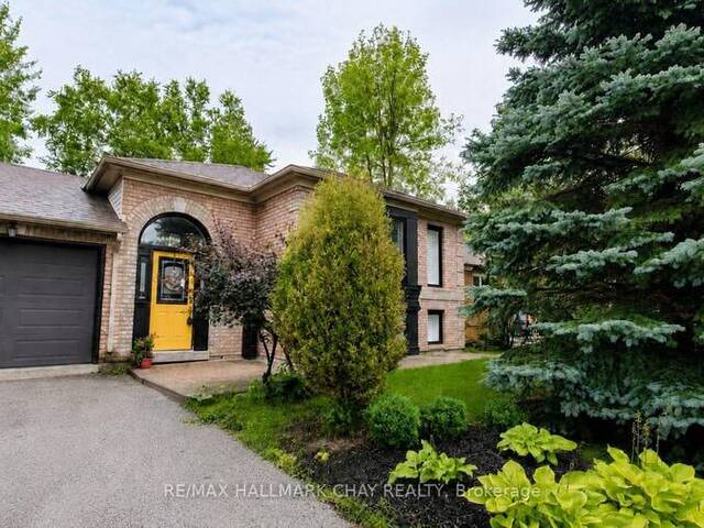 5 HARBOUR CRESCENT Wasaga Beach Ontario, L9Z 1G4 - 4 Bedrooms Home For Sale
