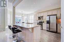 39 VICTORIA WOOD AVENUE | Markham Ontario | Slide Image Twelve