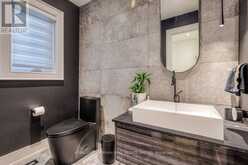 365 KENNEDY STREET W | Aurora Ontario | Slide Image Six