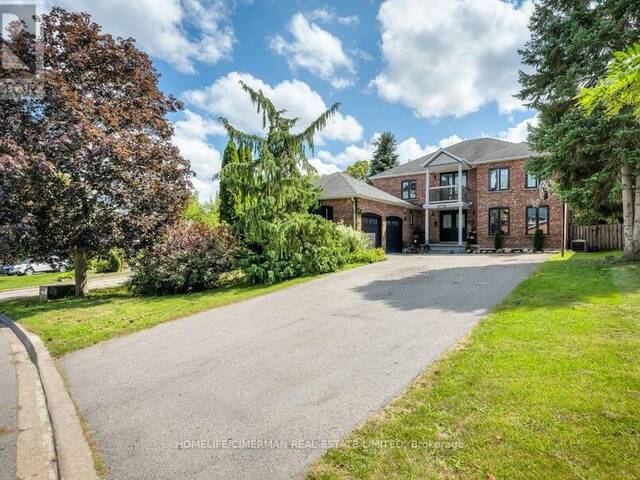 365 KENNEDY STREET W Aurora Ontario, L4G 5M5 - 5 Bedrooms Home For Sale