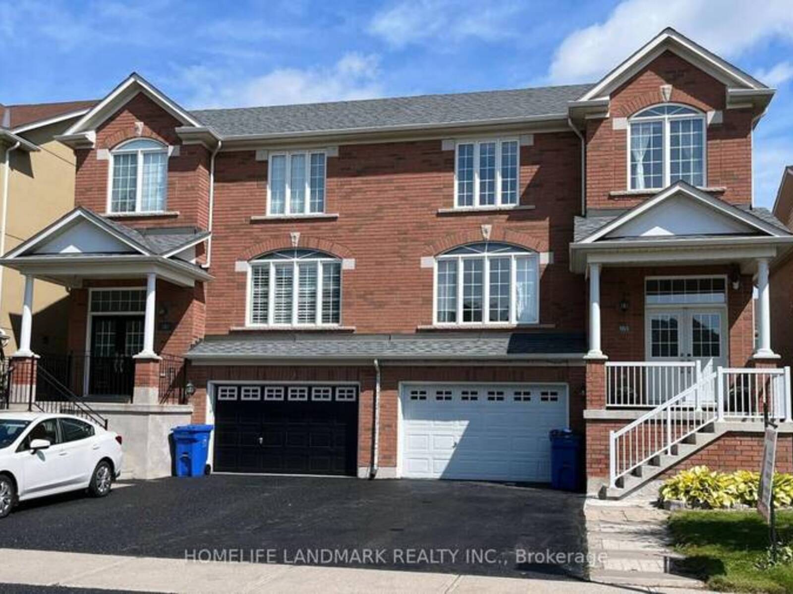 165 GAIL PARKS CRESCENT, Newmarket, Ontario L3X 3C1