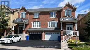 165 GAIL PARKS CRESCENT | Newmarket Ontario | Slide Image One