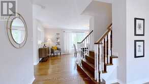 165 GAIL PARKS CRESCENT | Newmarket Ontario | Slide Image Six