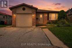 138 LILLIAN CRESCENT | Barrie Ontario | Slide Image One