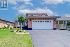 103 SOUTHWOOD DRIVE | Cambridge Ontario | Slide Image Three