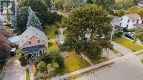 34 CHALMERS STREET N | Cambridge Ontario | Slide Image Thirty-three