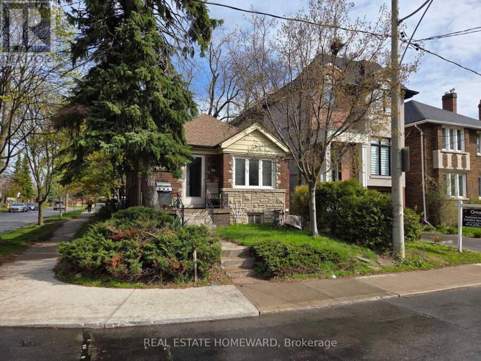 28 GLEN ECHO ROAD, Toronto, Ontario M4N 2E1