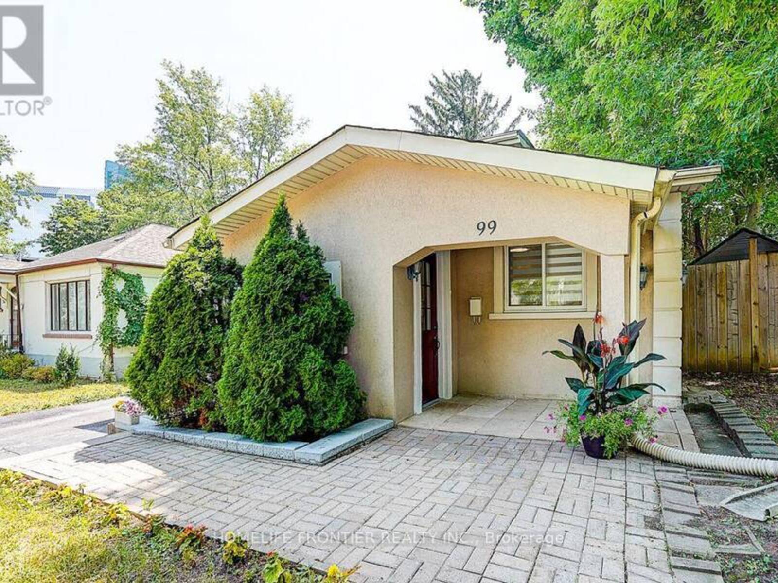99 HARLANDALE AVENUE, Toronto, Ontario M2N 1P2