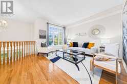 8 ZENG CHENG DRIVE | Markham Ontario | Slide Image Five