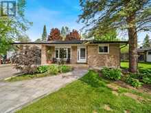 12 EASY STREET | Georgina Ontario | Slide Image Eight