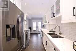 155 HOLLANDVIEW TRAIL | Aurora Ontario | Slide Image Five
