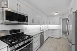 492 BRITANNIA AVENUE | Bradford West Gwillimbury Ontario | Slide Image Six