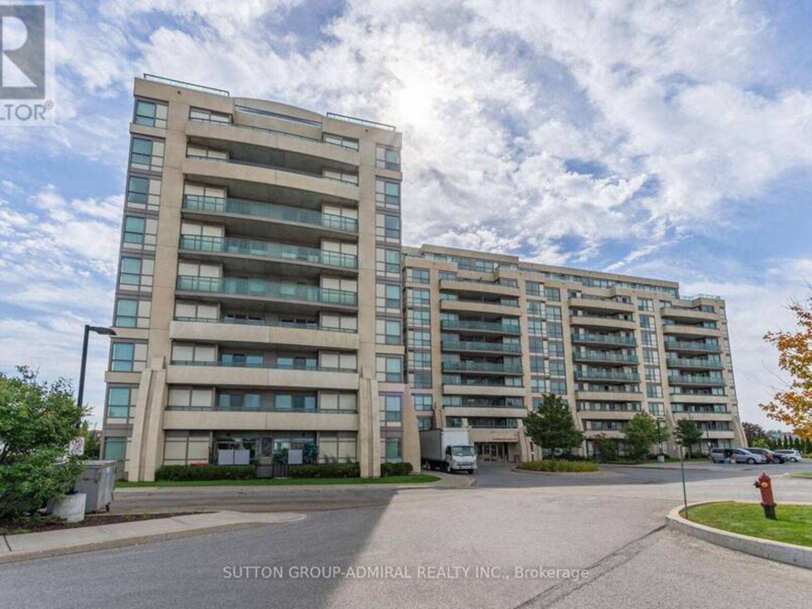 412 - 75 NORMAN BETHUNE AVENUE, Richmond Hill, Ontario L4C 9N6