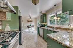 2096 SALVATOR BOULEVARD | Oakville Ontario | Slide Image Fifteen