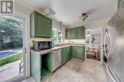 2096 SALVATOR BOULEVARD | Oakville Ontario | Slide Image Sixteen