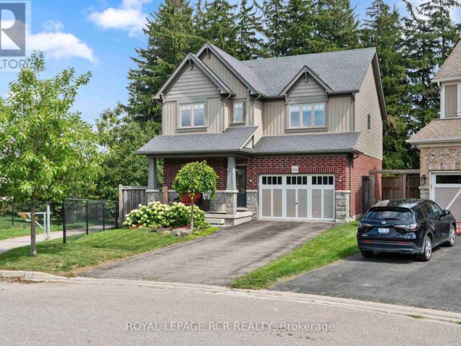 46 HUTCHISON COURT, Orangeville, Ontario L9W 6K1