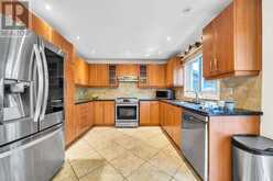 17 TWIN CIRCLE COURT | Toronto Ontario | Slide Image Nine