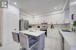 203 FRED MCLAREN BOULEVARD | Markham Ontario | Slide Image Fourteen