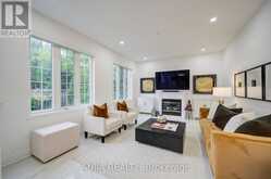 203 FRED MCLAREN BOULEVARD | Markham Ontario | Slide Image Seventeen