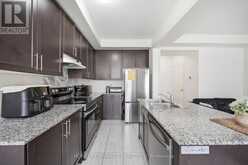 1230 REXTON DRIVE | Oshawa Ontario | Slide Image Eleven