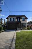 81 CHILD DRIVE | Aurora Ontario | Slide Image One