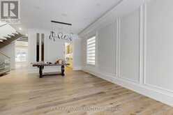 81 CHILD DRIVE | Aurora Ontario | Slide Image Eight