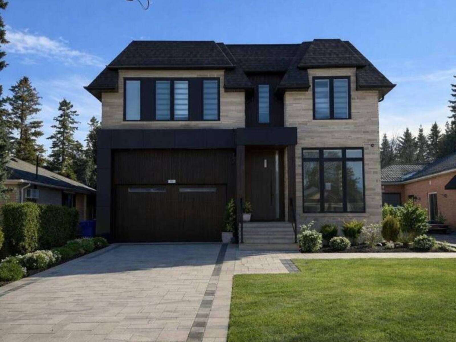 81 CHILD DRIVE, Aurora, Ontario L4G 1Y8