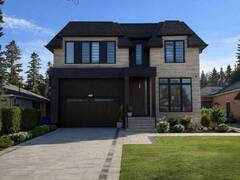 81 CHILD DRIVE Aurora Ontario, L4G 1Y8