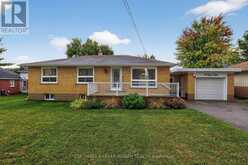 118 QUEEN STREET | Bradford West Gwillimbury Ontario | Slide Image Two