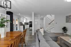 7 PENTON DRIVE | Barrie Ontario | Slide Image Twelve