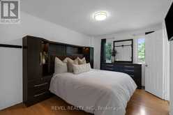 7 PENTON DRIVE | Barrie Ontario | Slide Image Seventeen