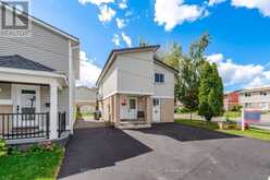 44 GRAND VALLEY DRIVE | Brampton Ontario | Slide Image Two