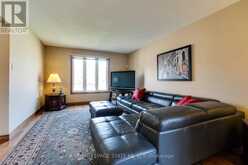 137 NATIONAL DRIVE | Hamilton Ontario | Slide Image Twenty
