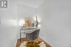 3307 - 21 ICEBOAT TERRACE | Toronto Ontario | Slide Image Six