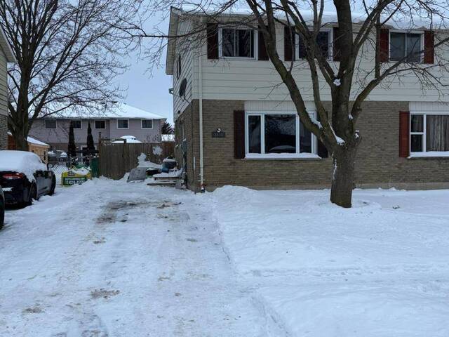 1086 CANFIELD CRESCENT Woodstock Ontario, N4S 8P3 - 3 Bedrooms Home For Sale
